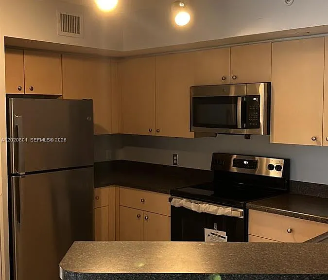4240 San Marino Blvd #301 — Photo 2