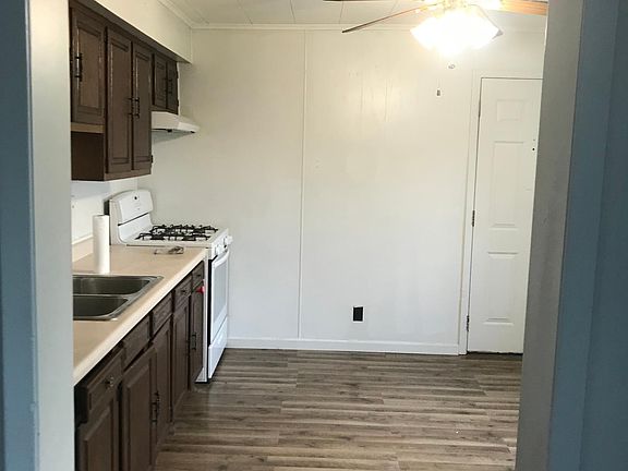 5th image of 306 W Norris Dr