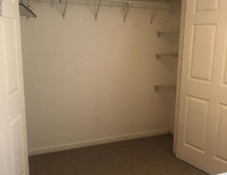 6283 Hardwood Ct — Photo 15