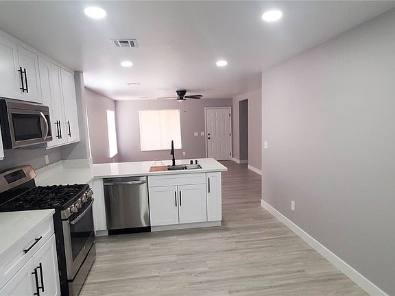 4th image of 6418 Hayden Peak Ln