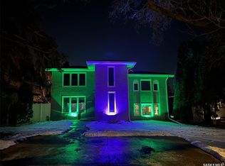 2807 Assiniboine AVENUE, Regina, SK S4S 1E2