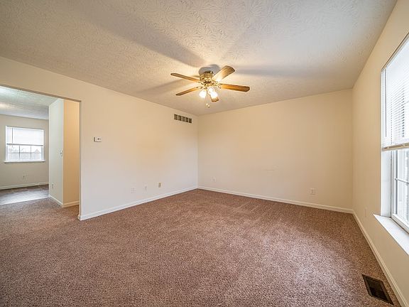 4th image of 109 Arrowhead Dr