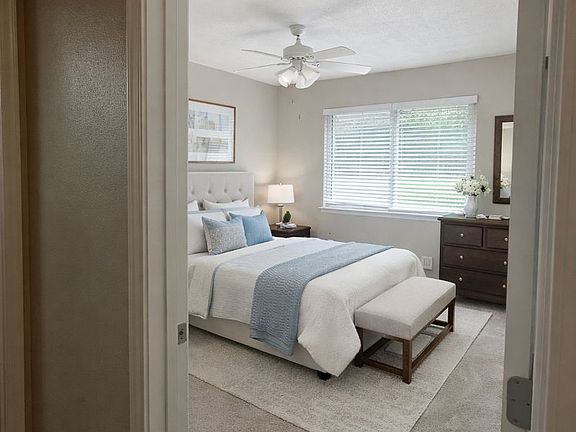 4th image of 6409 Meadow Field Cir
