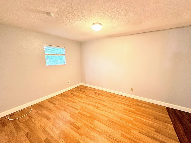 4710 Alhambra Ave — Photo 16
