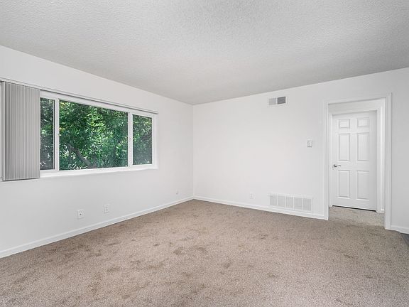 2nd image of 2101 L Ave #2041-201