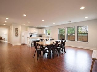 1308 Ruthven St #B, Houston, TX 77019