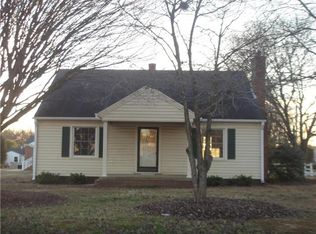 903 Trail Eight, Burlington, NC 27215