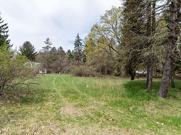 3rd image of 3966 Red Arrow Hwy
