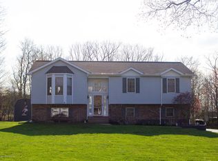 17 Roberts Lane, Freeland, PA 18224