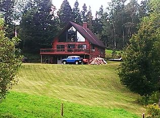 104 Russell Rd, Colebrook, NH 03576