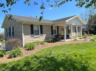 631 N Spalding Ave, Lebanon, KY 40033