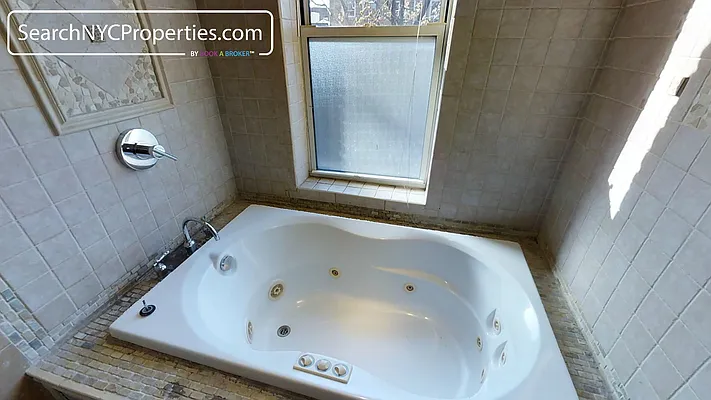 Rented by Book A Broker | media 1