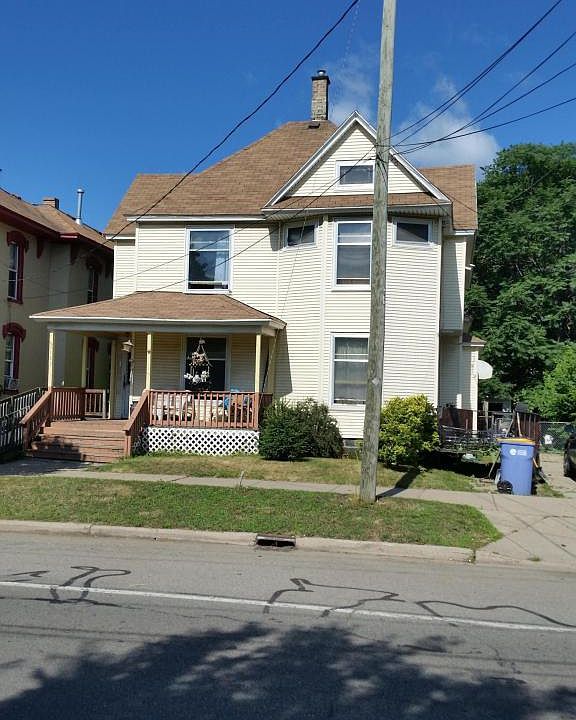 1st image of 1133 Turner Ave NW