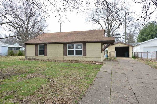 1st image of 229 S Kenmore Dr