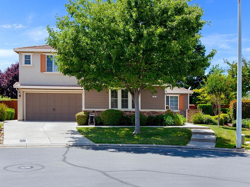 1st image of 641 Lilja Ct