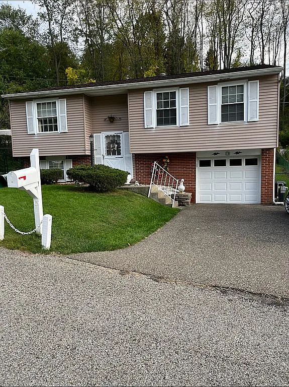13 Baytree Dr photo 1