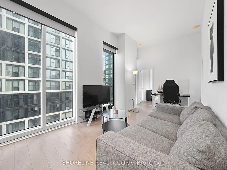 251 Jarvis St #2001 — Photo 6