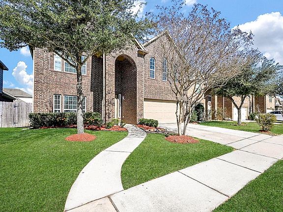 2nd image of 7042 Sliding Rock Cir