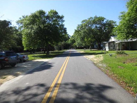 5th image of 151 13th St