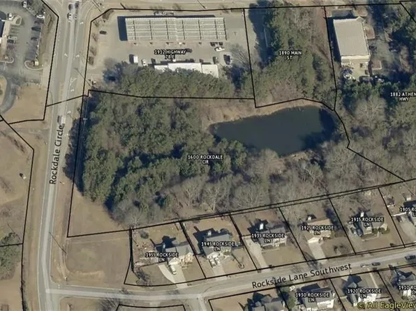 1600 Rockdale Cir, Snellville, GA 30078