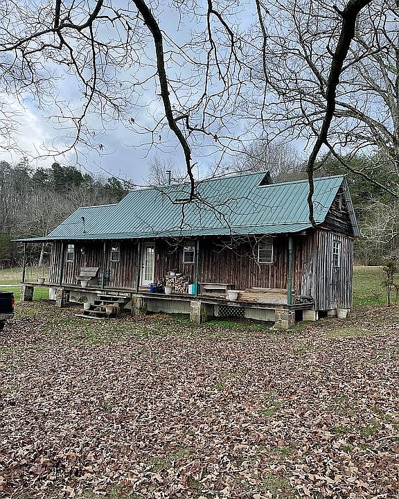2nd image of 1753 Cantrell Rd
