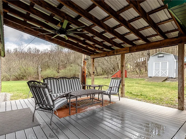 6082 Reservoir Rd — Photo 17
