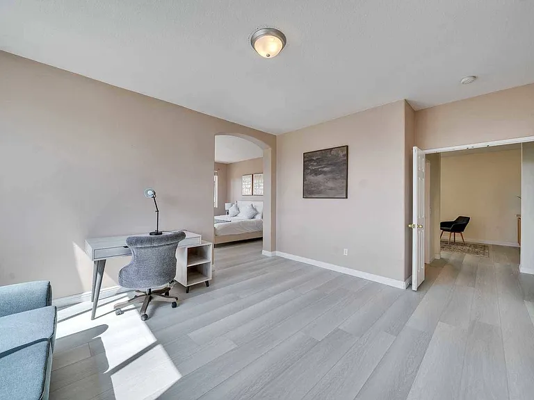 21585 Del Amo St — Photo 28