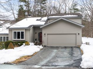 5 Abbottsford #5, Avon, CT 06001