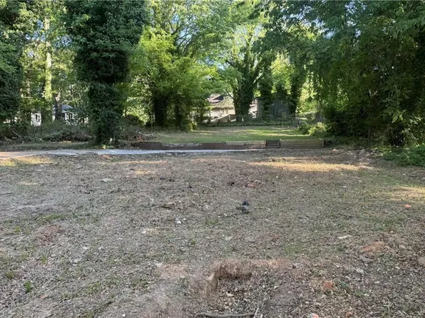 1282 Campbellton Rd SW, Atlanta, GA 30310