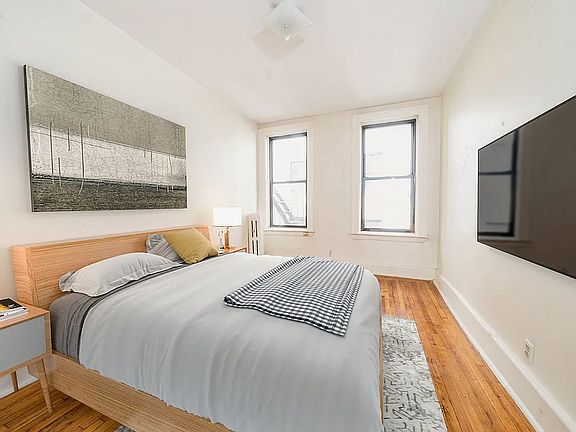 4th image of 635 W 170th St APT 2A