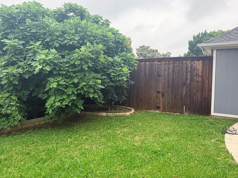 2220 Sky Harbor Dr — Photo 16