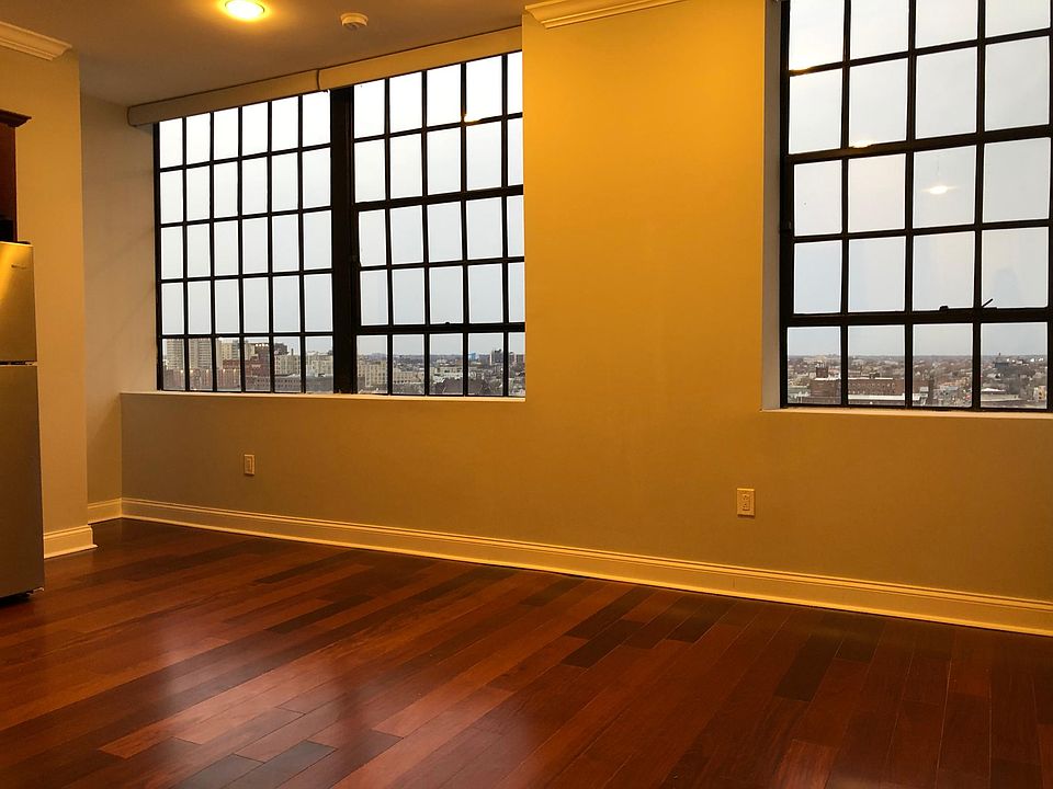 1st image of 1405 N 5th St #1008