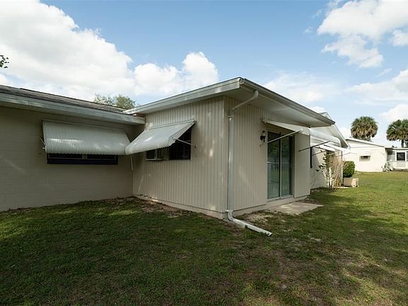 3rd image of 35 Sanford Ave