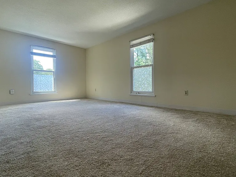 3 Shadowbrook Ln #25 — Photo 11