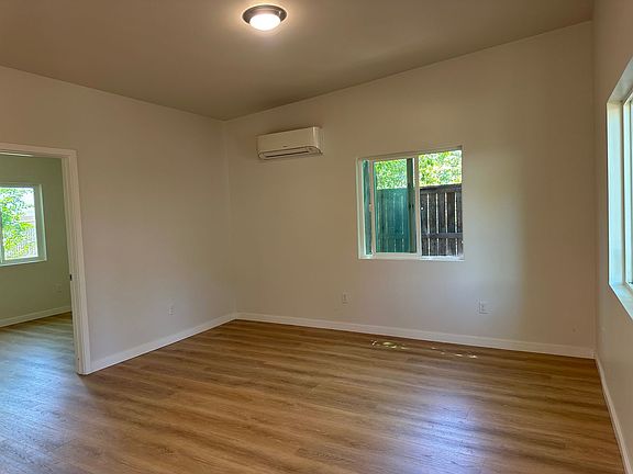 5th image of 1361 57th St