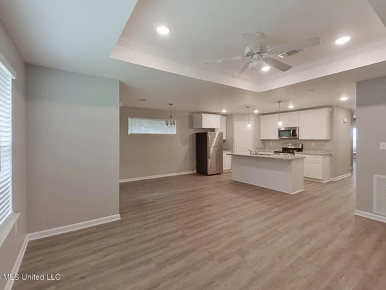 11502 Camden Court Cir — Photo 6