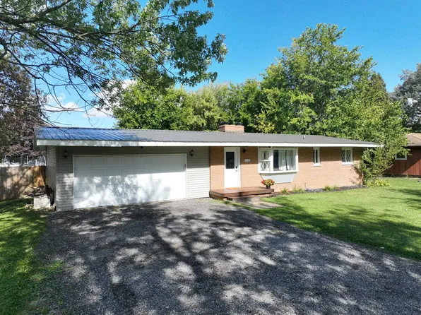4485 E Court St, Burton, MI 48509