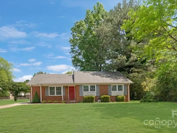 8206 Idlewild Rd #22, Indian Trail, NC 28079