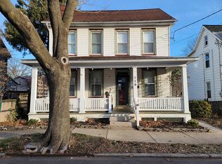 119 E New St, Lititz, PA 17543