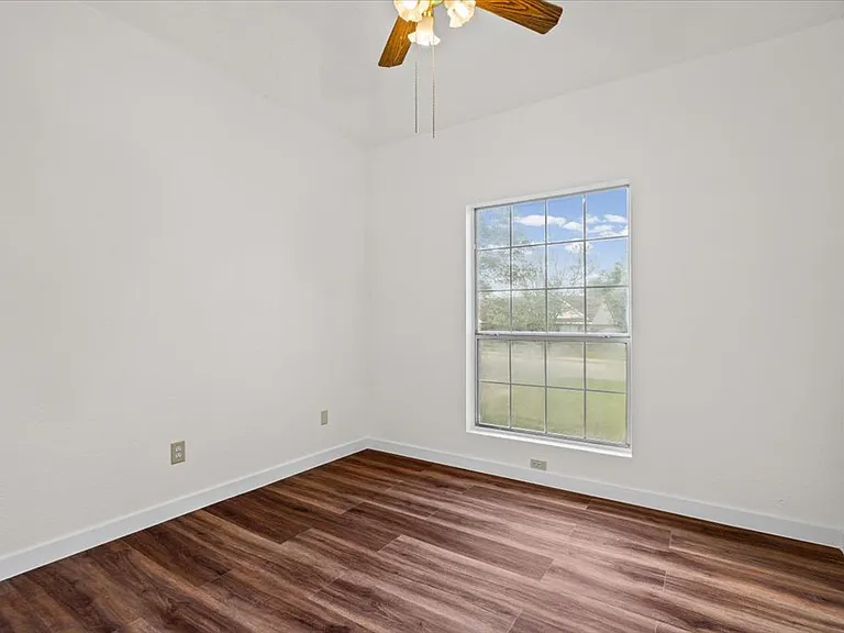 2907 Shotgun Ln — Photo 13