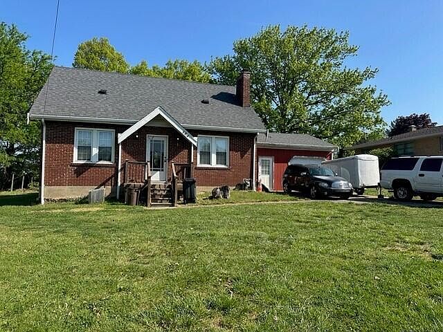 1st image of 584 Watson Rd
