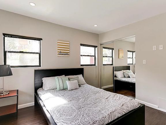 4th image of 3169 Barbara Ct Unit 1