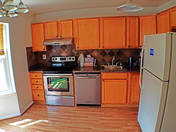 5th image of 4139 Dawn Valley Ct #74A