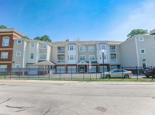 522 Knolls Dr UNIT 308, Newport News, VA 23602