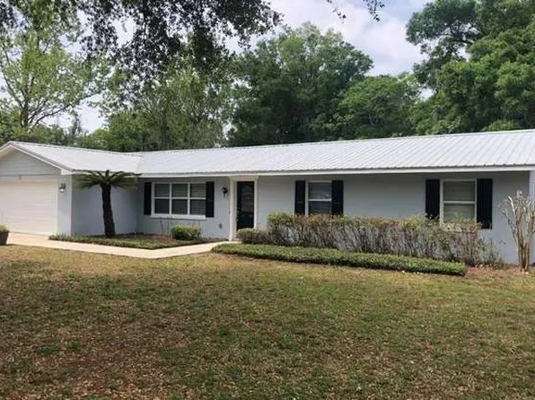 500 Holly Ln, Deland, FL 32724