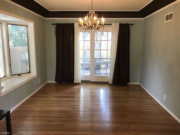 3rd image of 2412 Pine St