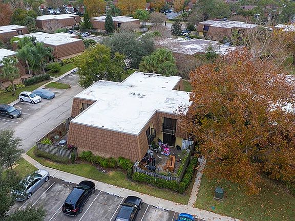 3rd image of 5343 Bamboo Ct #419