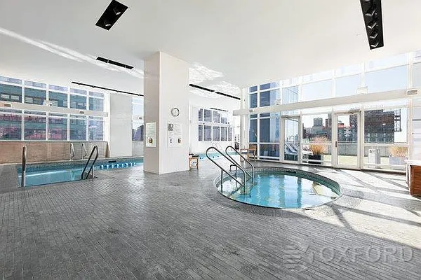 Rented by Oxford Property Group | media 49