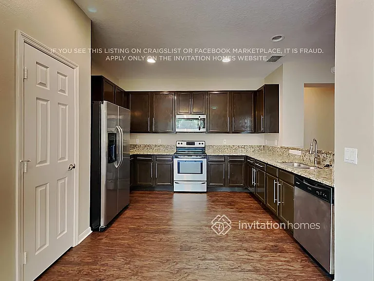 1317 SW California Blvd — Photo 6