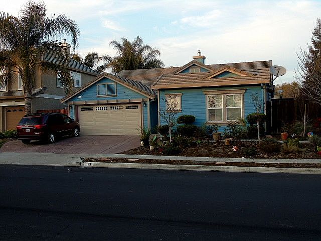 2nd image of 163 Continente Ave
